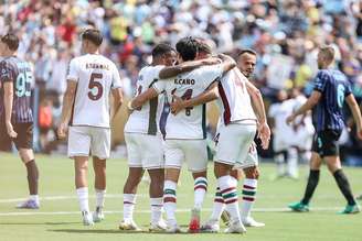 Jogadores do Fluminense comemoram gol contra a Inter de Milão