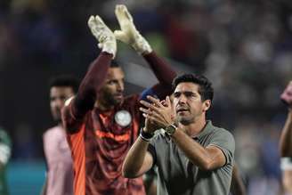 Abel Ferreira durante a partida entre Palmeiras x Chelsea realizada no Lincoln Financial Field na Filadélfia, PN. O jogo é válido pelas Quartas de Final da Copa do Mundo de Clubes 2025. 