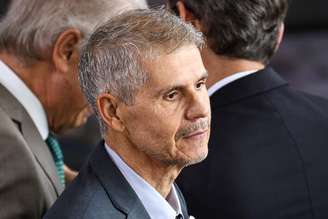 Ministro da Comunicação Social de Lula, Sidônio Palmeira está no centro da artilharia da oposição, que quer saber se o Planalto teve participação direta na campanha do 'nós contra eles' feita pelo PT.