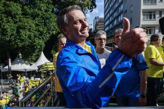 Jair Bolsonaro durante manifestação na Avenida Paulista, em São Paulo