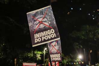 Manifestantes protestaram contra a escala 6x1 e o presidente dos Estados Unidos, Donald Trump.
