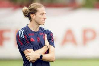 Filipe Luís, durante treino do Flamengo