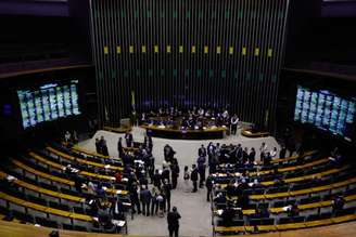 Congresso pede ao STF que valide decreto legislativo que derrubou aumento do IOF