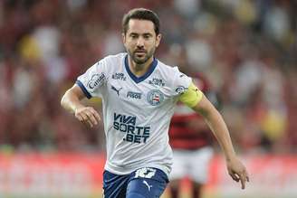 Éverton Ribeiro (Bahia) durante jogo contra o Flamengo, no dia 10.05.2025 