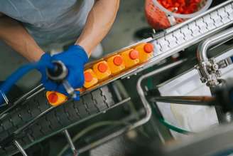 Brasil se tornou o principal fornecedor de suco de laranja para o mundo