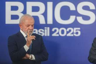 Lula durante Cúpula dos Brics; após 'tarifaço' dos Estados Unidos, aprovação do governo cresceu entre classe média, mais escolarizados e residentes da região Sudeste, aponta pesquisa Genial/Quaest