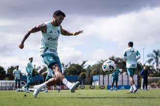 William treina normalmente nesta última terça