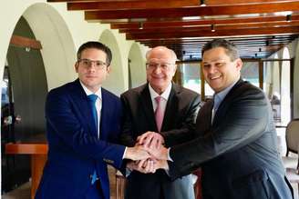 Vice Presidente da República Geraldo Alckmin durante Reunião com Presidentes do Senado e Câmara e com líderes do Congresso Nacional na residência oficial do Presidente do Senado Federal em Brasília.