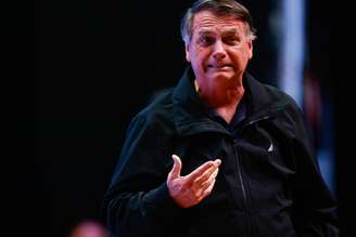 Bolsonaro está proibido de se comunicar com embaixadores e diplomatas de outras nações