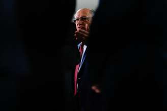 Questão do Bolsonaro é do Poder Judiciário, não do Executivo, diz Alckmin