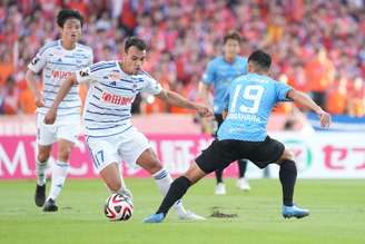 Danilo Gomes em jogo no Japão
