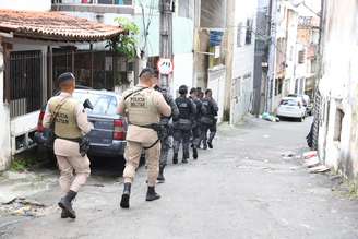 O Anuário Brasileiro de Segurança Pública se baseia em informações fornecidas pelas secretarias de segurança pública estaduais, pelas polícias civis, militares e federal, entre outras fontes oficiais da Segurança Pública