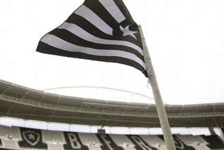 Bandeirinha de escanteio do Botafogo