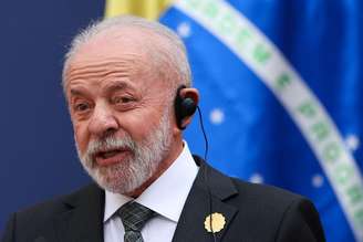 Lula afirmou que Moraes é 'alvo de sanções motivadas pela ação de políticos brasileiros que traem nossa pátria'