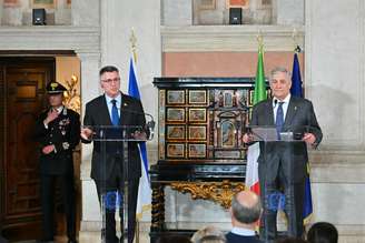 Encontro entre Saar e Tajani em janeiro, em Roma
