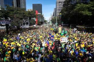 Apoiadores de Jair Bolsonaro estiveram na Avenida Paulista, neste domingo, em ato à favor do ex-presidente