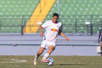 Luan Santos, jogador do time sub-17 do Red Bull Bragantino. 