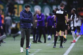 Abel Ferreira em clássico contra o Corinthians