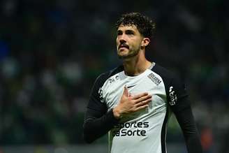 Gustavo Henrique, do Corinthians, celebra gol contra o Palmeiras na Copa do Brasil