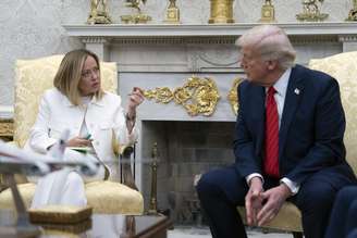 Giorgia Meloni e Donald Trump durante encontro na Casa Branca, em 17 de abril