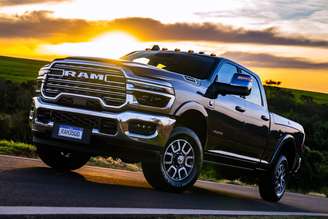 Ram 3500 Laramie Longhorn: exemplar do Ego Truck