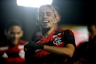 Matheus Gonçalves deve perder espaço no Flamengo –