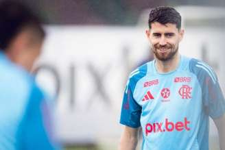 Jorginho durante treinamento do Flamengo