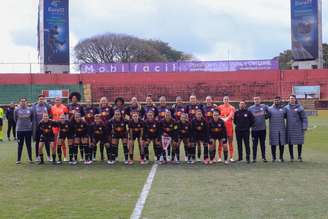 Jogadoras das Bragantinas. 