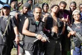 Membros do PCC em imagem de arquivo