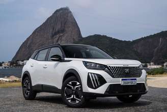 Peugeot 2008 GT Hybrid 2026