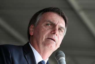 Aliados de Bolsonaro articulam projeto de anistia no Congresso para viabilizar seu retorno às urnas em 2026.