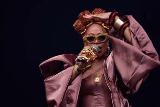 Karol Conká ao se apresentar no Palco The One no The Town