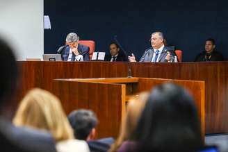 Dino cita caso com Fux para argumentar que houve violência e grave ameaça