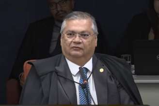 O ministro do STF Flávio Dino pediu a palavra para que Moraes pudesse "tomar um café"