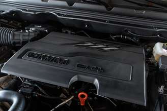 GWM Poer P30 tem motor 2.4 turbodiesel