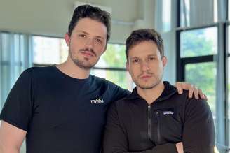 Alexandre e Felipe Salvatore, irmãos gêmeos, estão à frente da MyHood