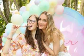 Annie e Schynaider Moura