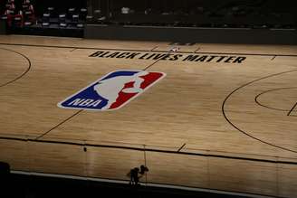 Quadra NBA (Photo by Kim Klement - Pool/Getty Images)