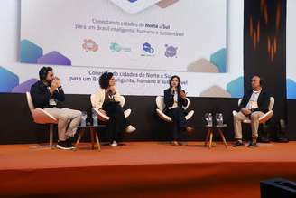 Tabata Amaral, durante o Cidade CSC, falou sobre o avanço tecnológico equilibrado com regulação