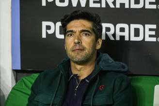 Abel Ferreira já conquistou 10 títulos com o Palmeiras