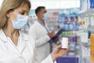 Anvisa proíbe lotes falsificados de medicamentos