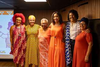Mulheres à frente do Festival Pernambucano de Literatura Negra, selecionado entre dez semifinalistas do Prêmio Jabuti.