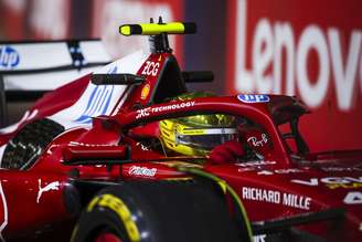 Lewis Hamilton durante final de semana em Singapura