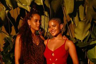 Taís Araújo e Bella Campos estreiam novo visual