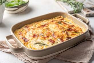 Gratinado de batatas à francesa