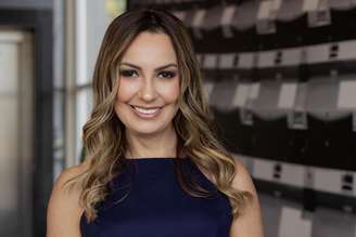 Alexandra Borges conta que passou os primeiros meses de sua vida brincando em um terreno baldio 