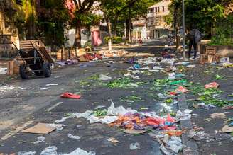 O cenário de desperdício de alimentos revela uma "incoerência gravíssima" no Brasil, afirma especialista
