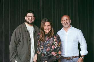 Geraldo Lima, Head of OOH da PlayOut, Carol Boccia e Diego Alonso, copresidentes da BETC HAVAS