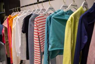 'Taxa das blusinhas' causou queda de quase 50% nas importações via Remessa Conforme