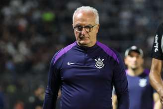 Dorival Júnior em jogo do Corinthians